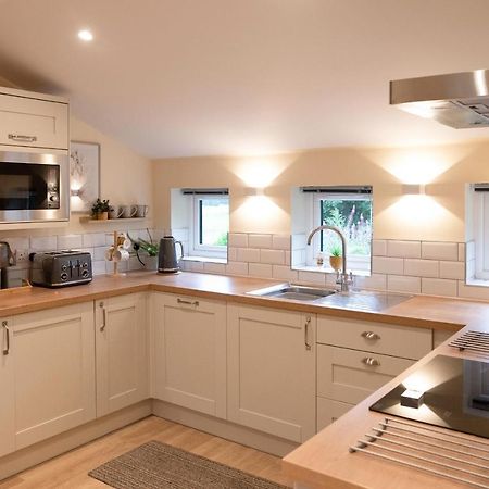 Larchwood Lodge Ellon Exterior foto